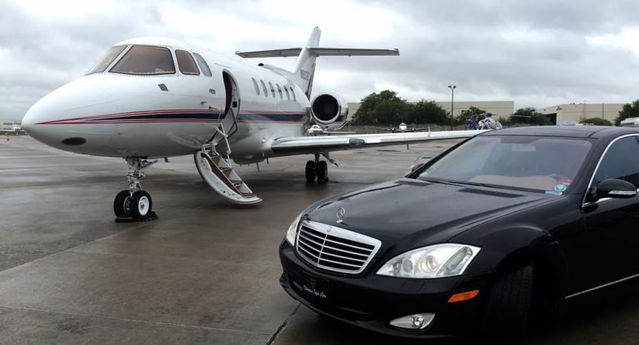 Why Is Booking An Airport Shuttle Convenient Over A Solo-drive?